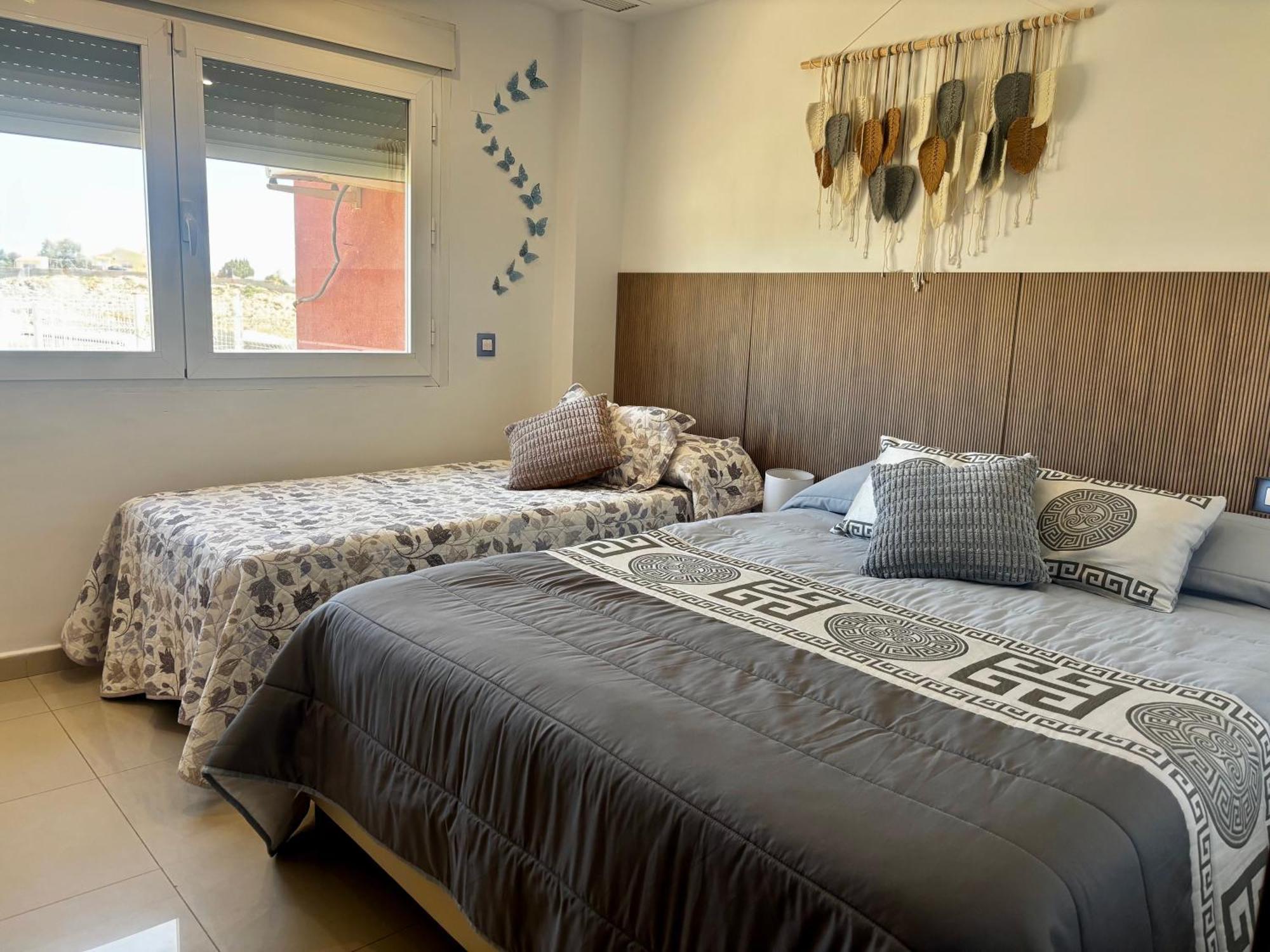 --Chalet En Alicante-- Playa Y Aeropuerto A 15 Minutos Moralet المظهر الخارجي الصورة